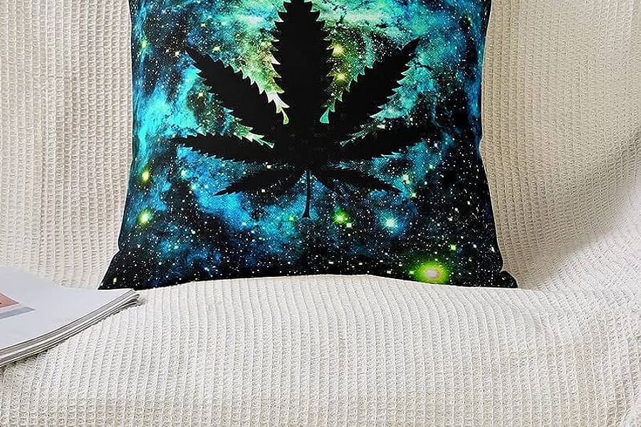 Weed Print Throw Pillows