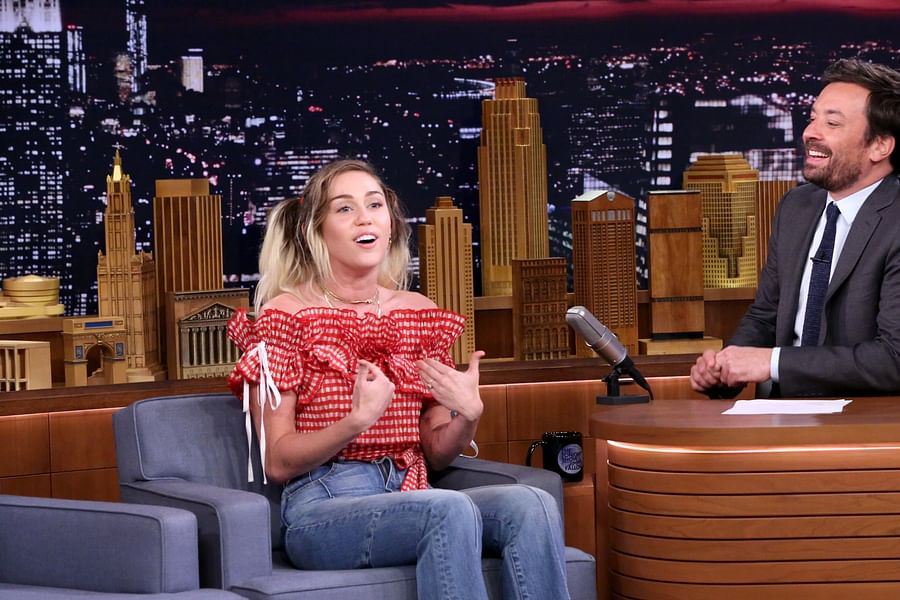 Miley Cyrus weed fashion